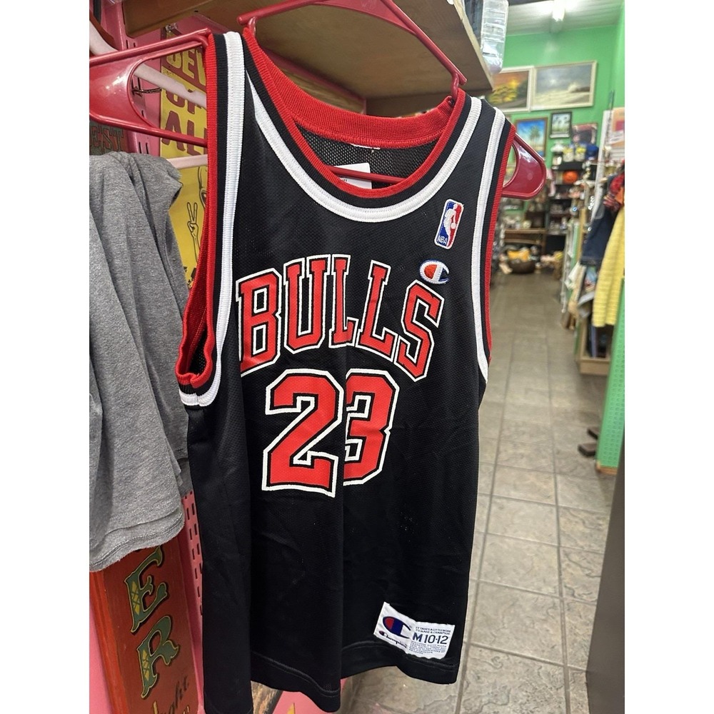 Vintage Michael Jordan #23 Chicago Bulls Black Jersey Champion Kids Sz M 10 12